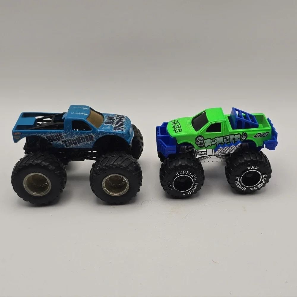 Greenbrier International Lot of 2 Monster Trucks Blue Thunder & Zombie